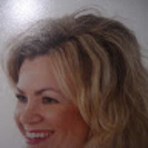 Meet your Posher, Connie